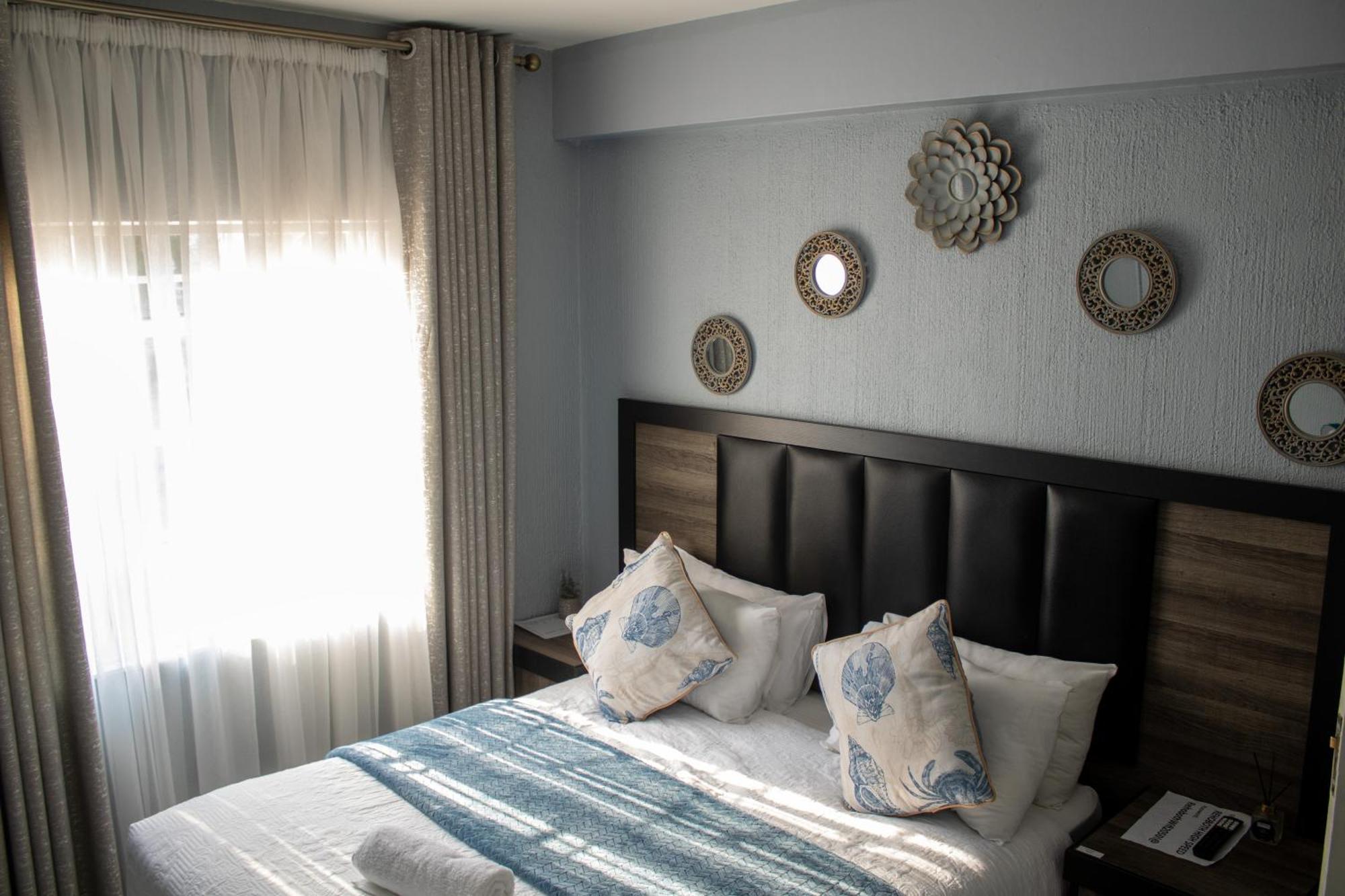 Rehoboth Ezulwini Suites Lobamba ภายนอก รูปภาพ
