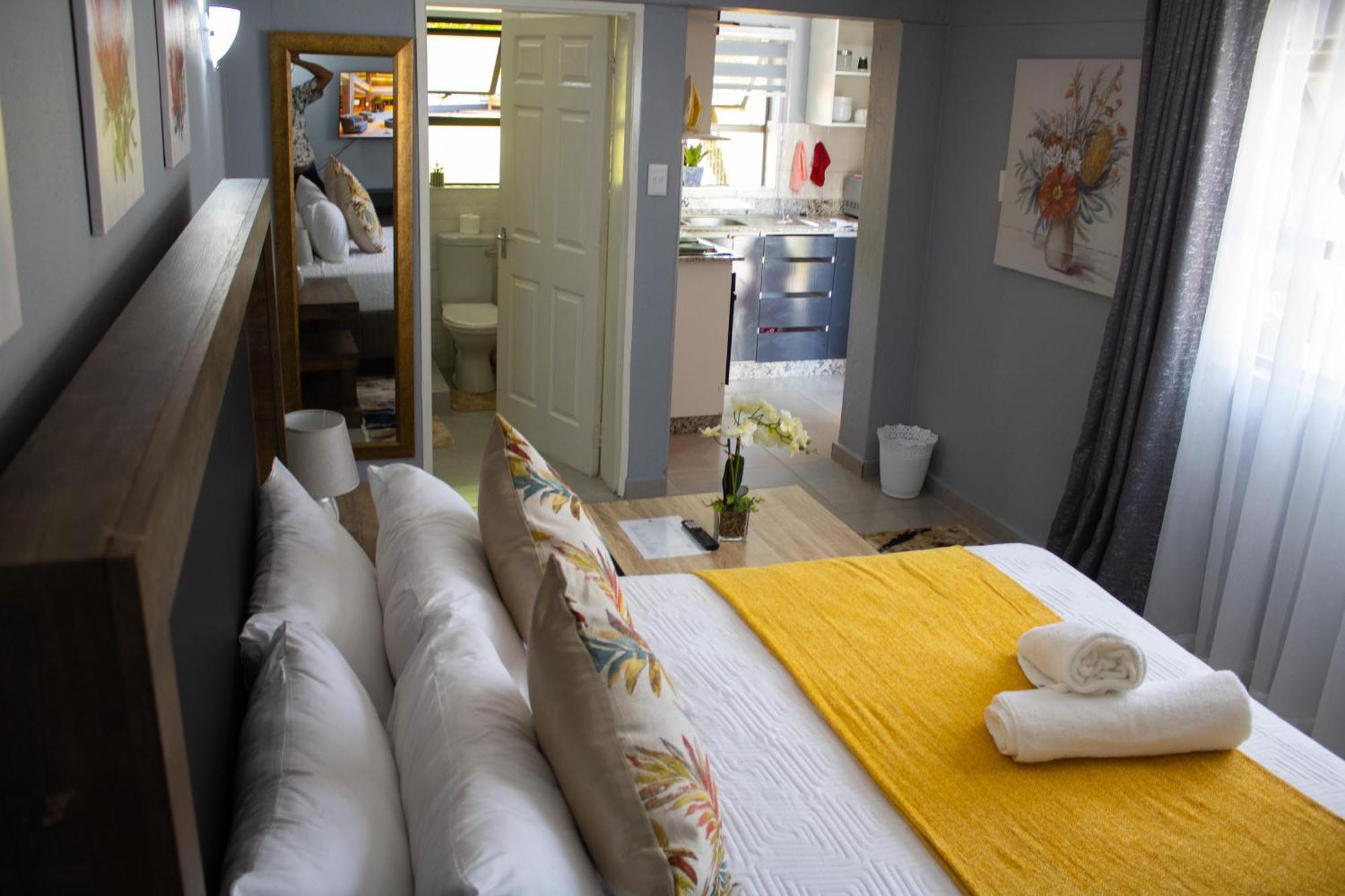 Rehoboth Ezulwini Suites Lobamba ภายนอก รูปภาพ