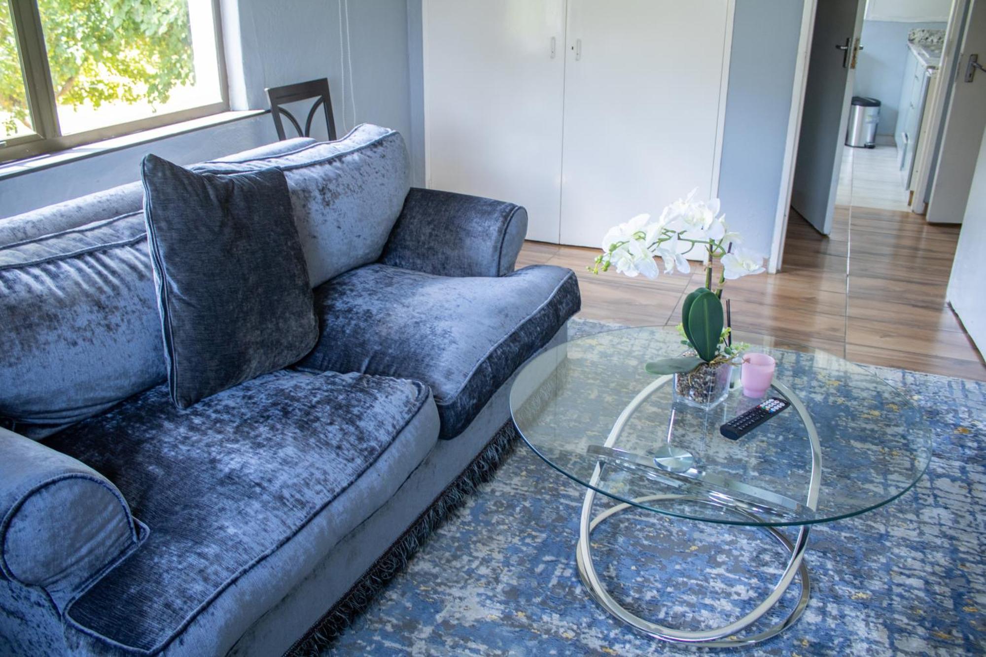 Rehoboth Ezulwini Suites Lobamba ภายนอก รูปภาพ
